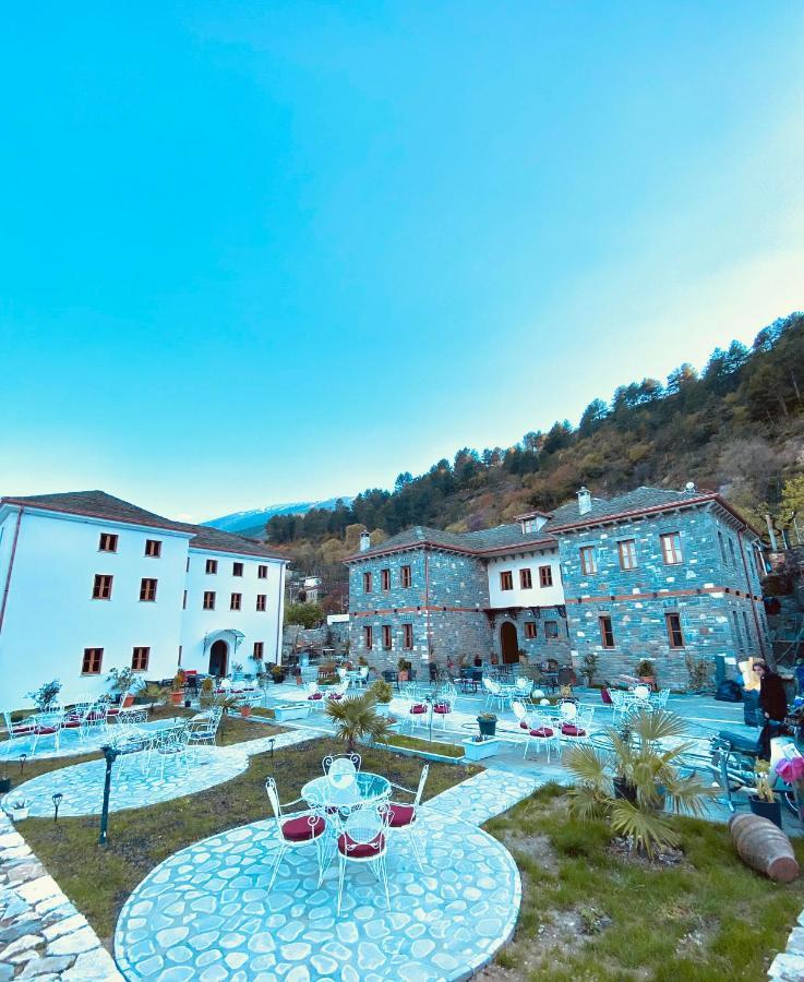 Hotel Kaso Ervehe Përmet Exteriör bild