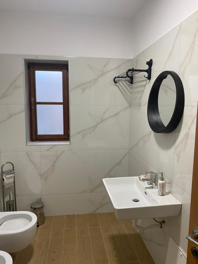 Hotel Kaso Ervehe Përmet Exteriör bild